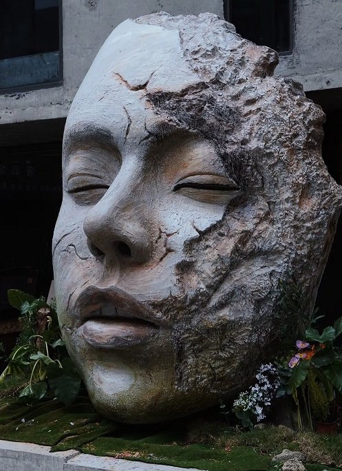 Planning a Public Sculpture Project: Seven Considerations for Developers, Hotels, and Cultural Institutions